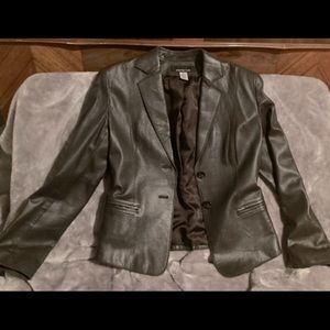 Dark brown leather, fitted Jacket/Blazer